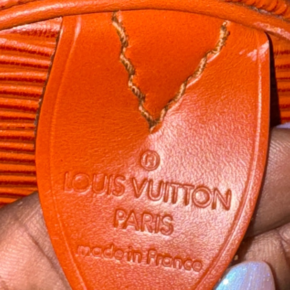 SOLD! LOUIS VUITTON Epi Speedy 30 Kenyan Fawn - Picture 12 of 14